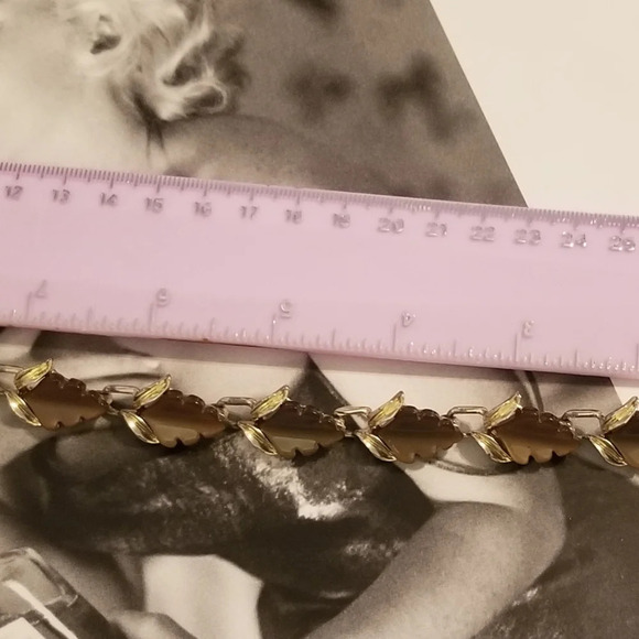 2 for $20😉Beautiful Vintage choker - Picture 6 of 8